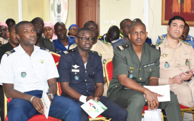Les Officiers de l’ ECOLE DE GUERRE chez le Médiateur de la République